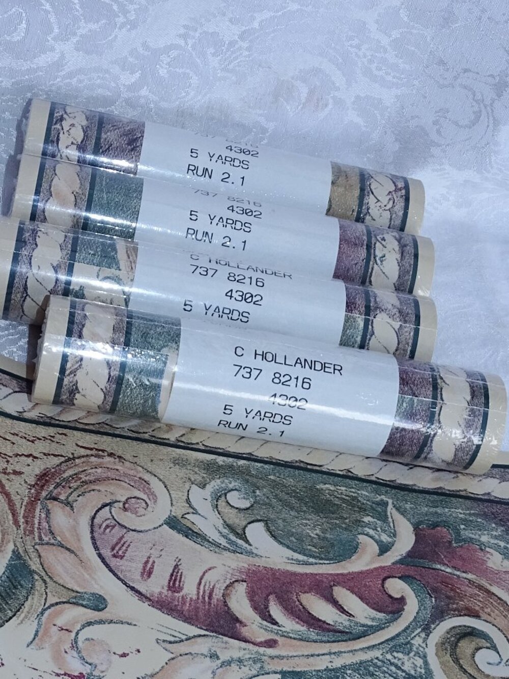 JC Penney Wallpaper Border 5 Rolls/5 Yards ea. Ivory/Multi